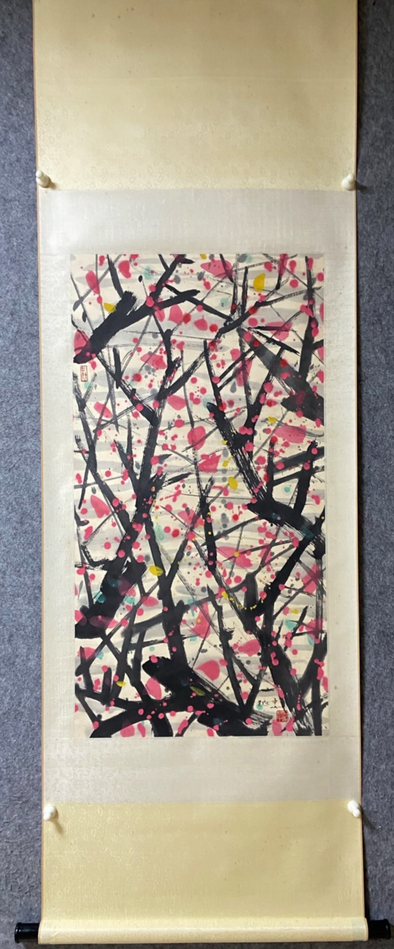 A Chinese Scroll Painting: A Chinese Scroll Painting. Ht. 98cm, Wd. 51cm