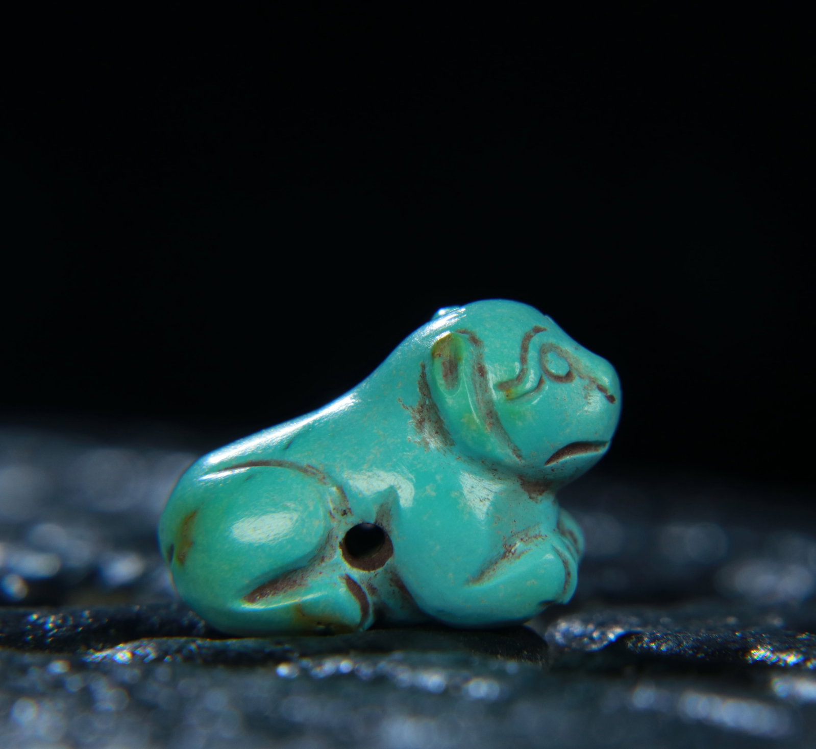A Chinese Carved Turquoise Bear Statuette (1 of 9)