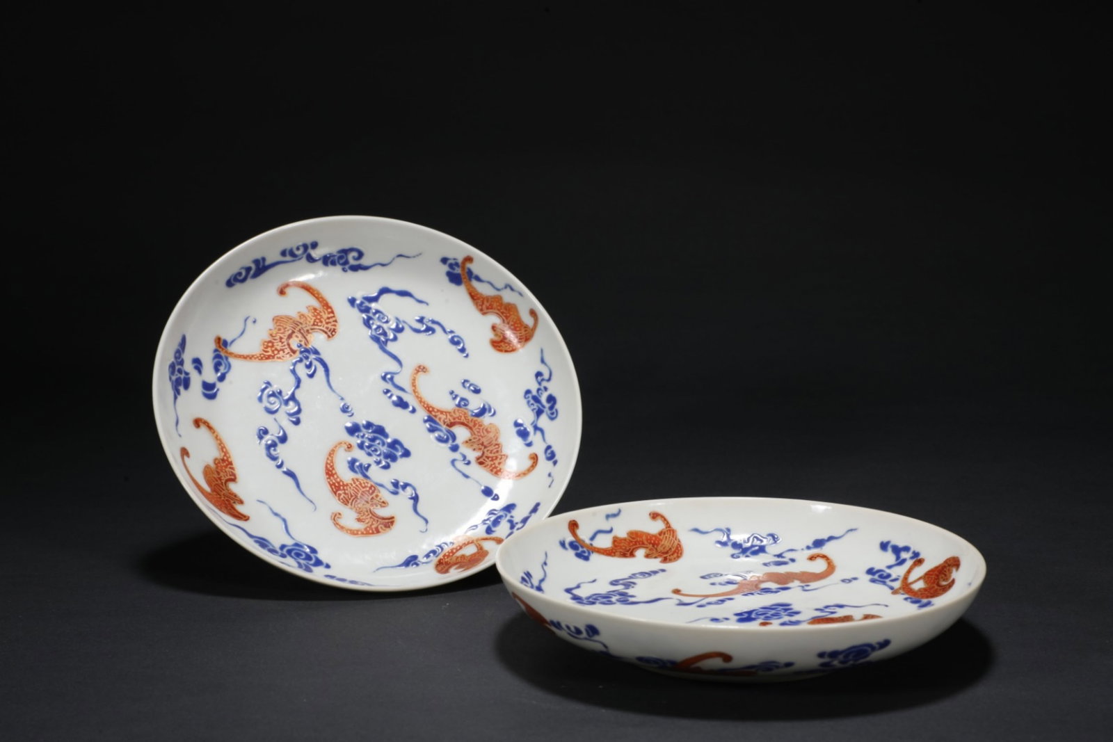 A Pair of Chinese Iron-Red Glazed Blue and White Porcelain Dishes (1 of 9)