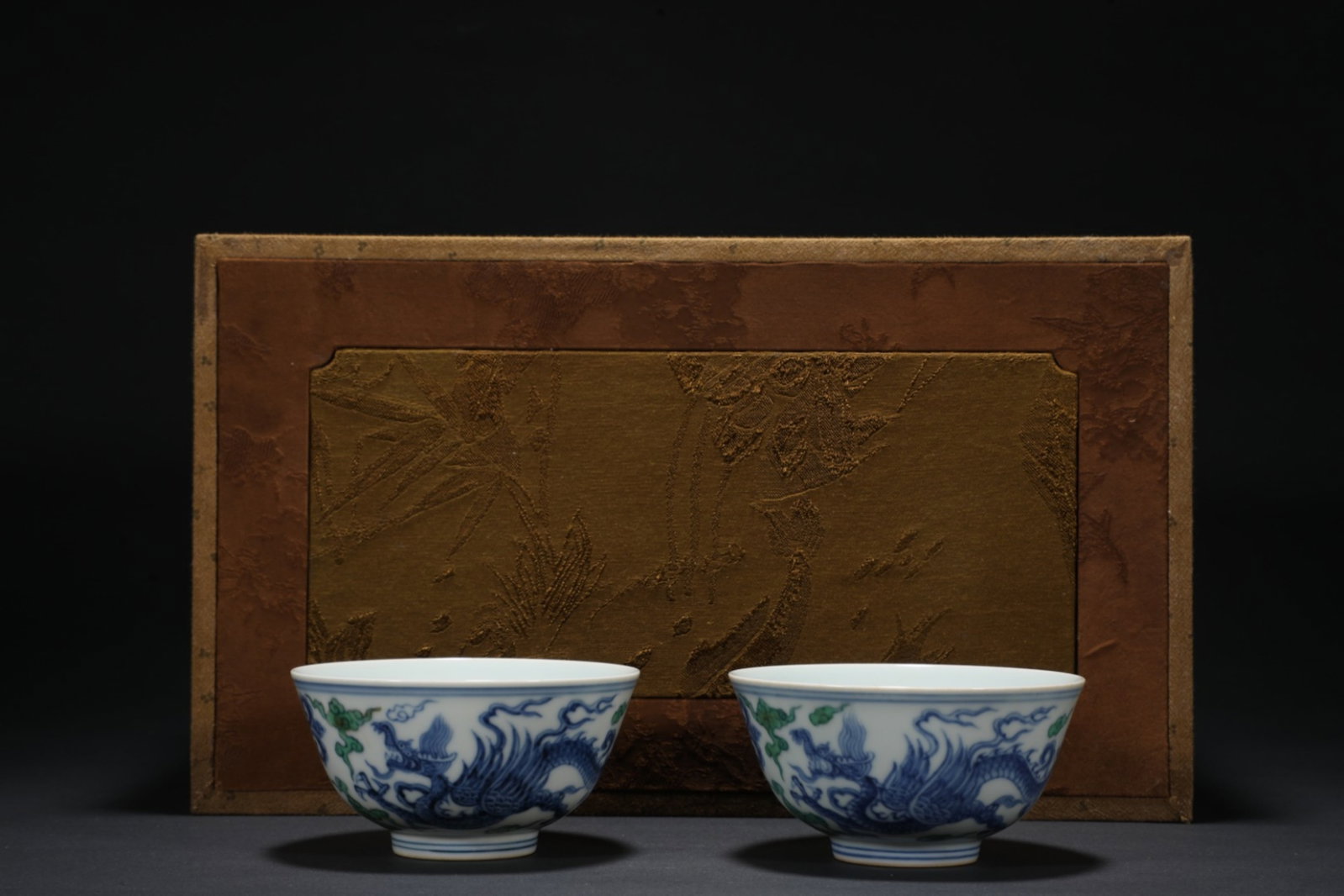A Pair of Chinese Dou-Cai Glazed Porcelain Cups (1 of 9)