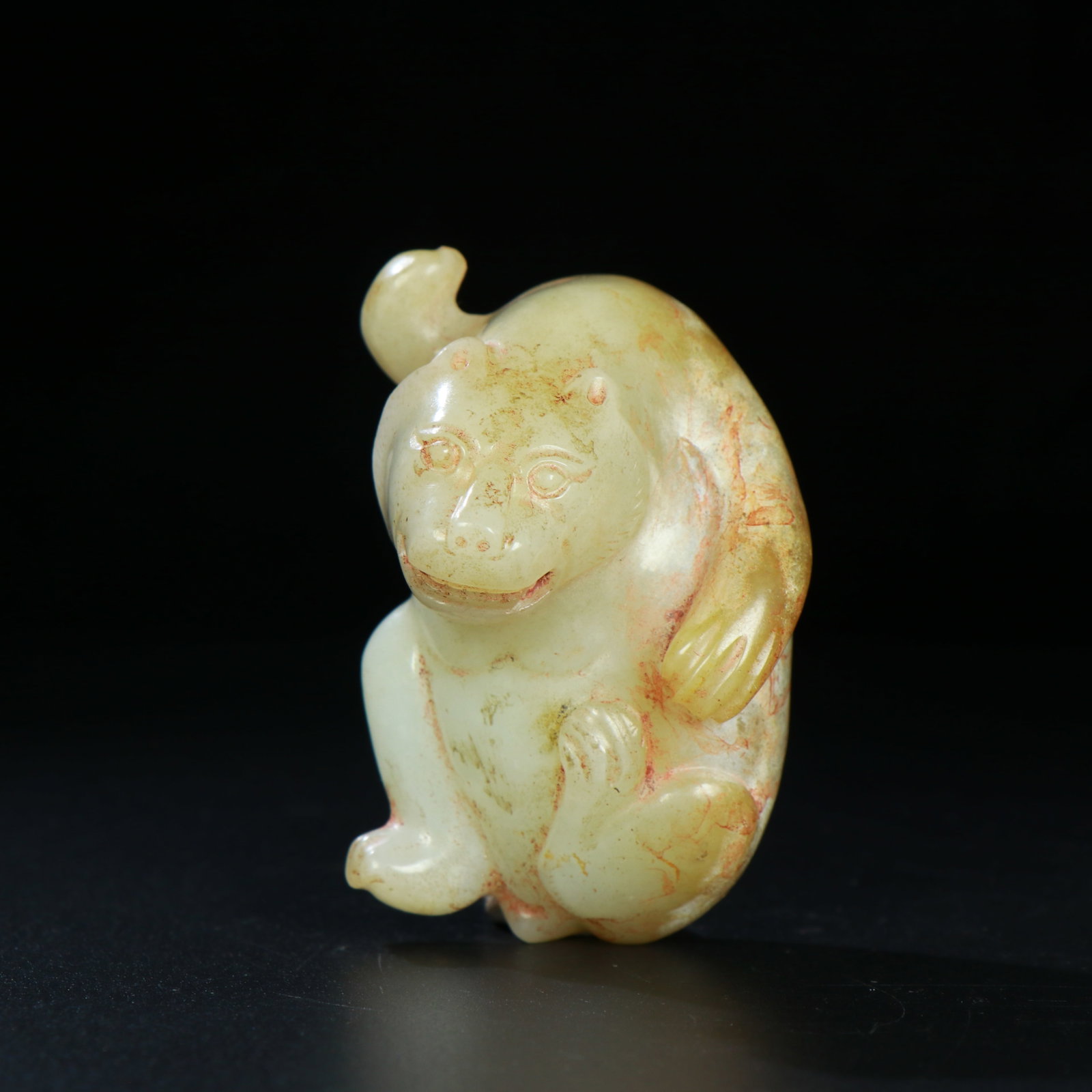 A Chinese Carved Jade Bear Statuette (1 of 9)