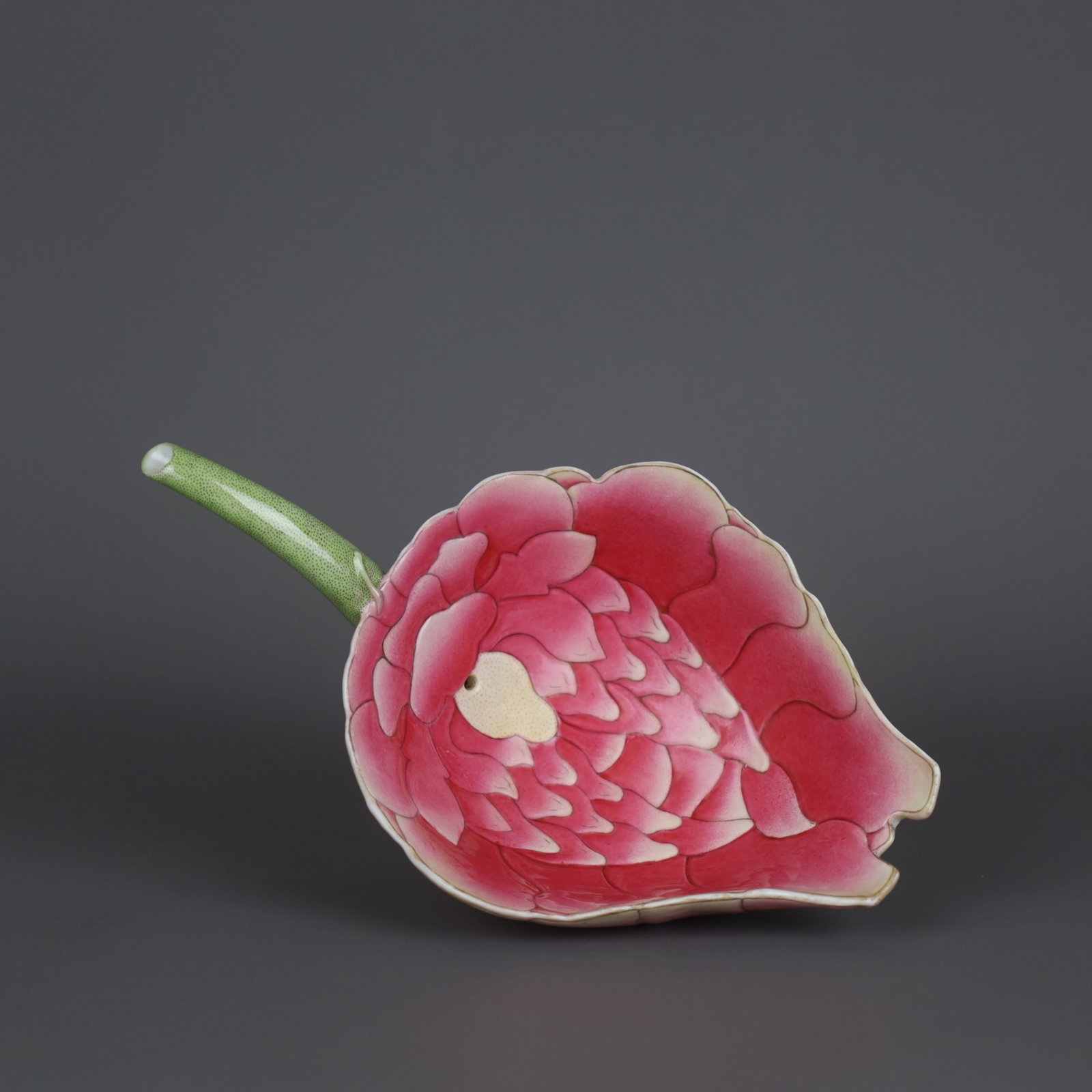 A Chinese Famille-Rose Porcelain Lotus-Shape Cup: A Chinese Famille-Rose Porcelain Lotus-Shape Cup. Ht. 7.6cm, Lg. 19.6cm, Wd. 11.5cm
