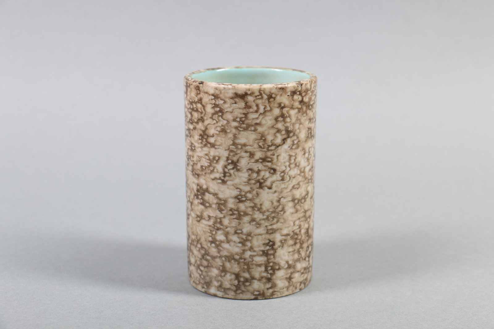 A Chinese Glazed Porcelain Brush Pot (1 of 6)