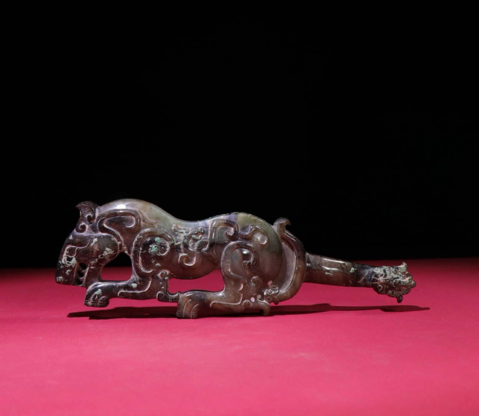 A Chinese Carved Jade Foo-Dog Belt Buckle (1 of 9)