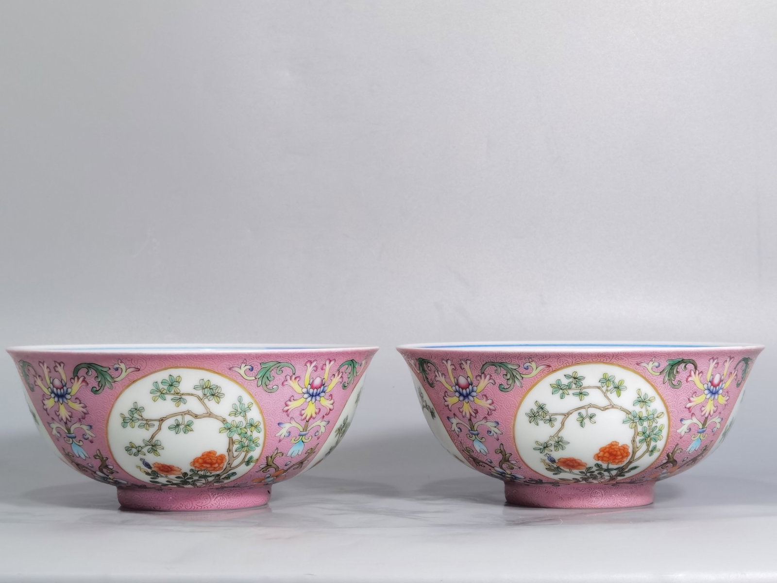 A Pair of Chinese Pink Ground Famille-Rose Porcelain Bowls (1 of 9)
