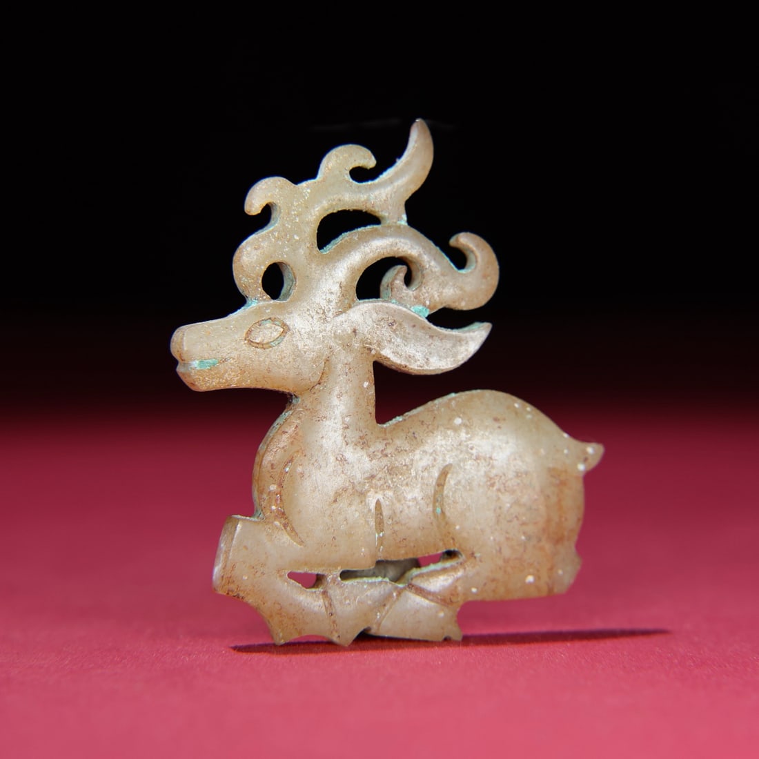 A Chinese Carved Jade Deer Pendant (1 of 9)