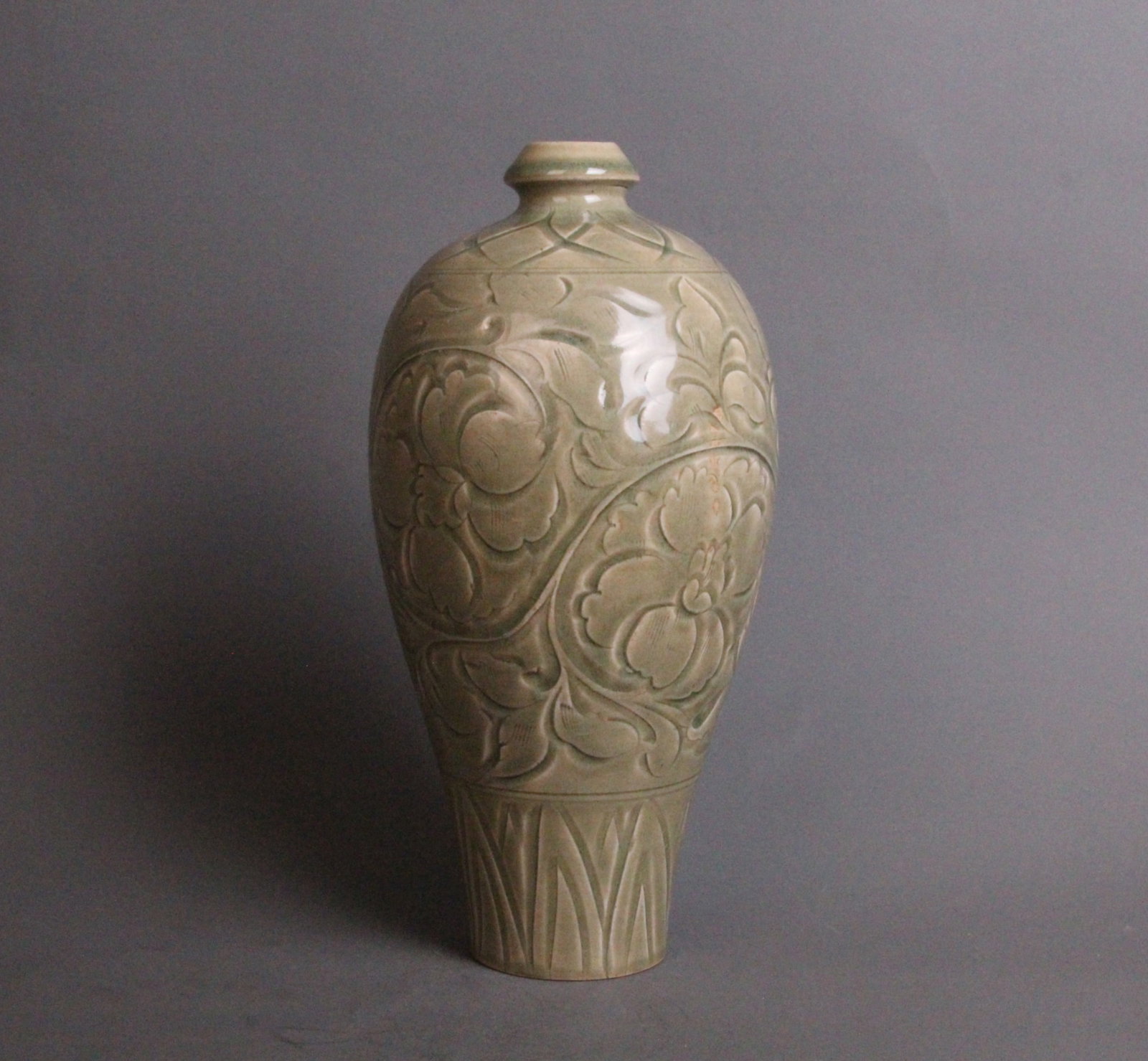 A Chinese Celadon Glazed Porcelain Vase (1 of 6)