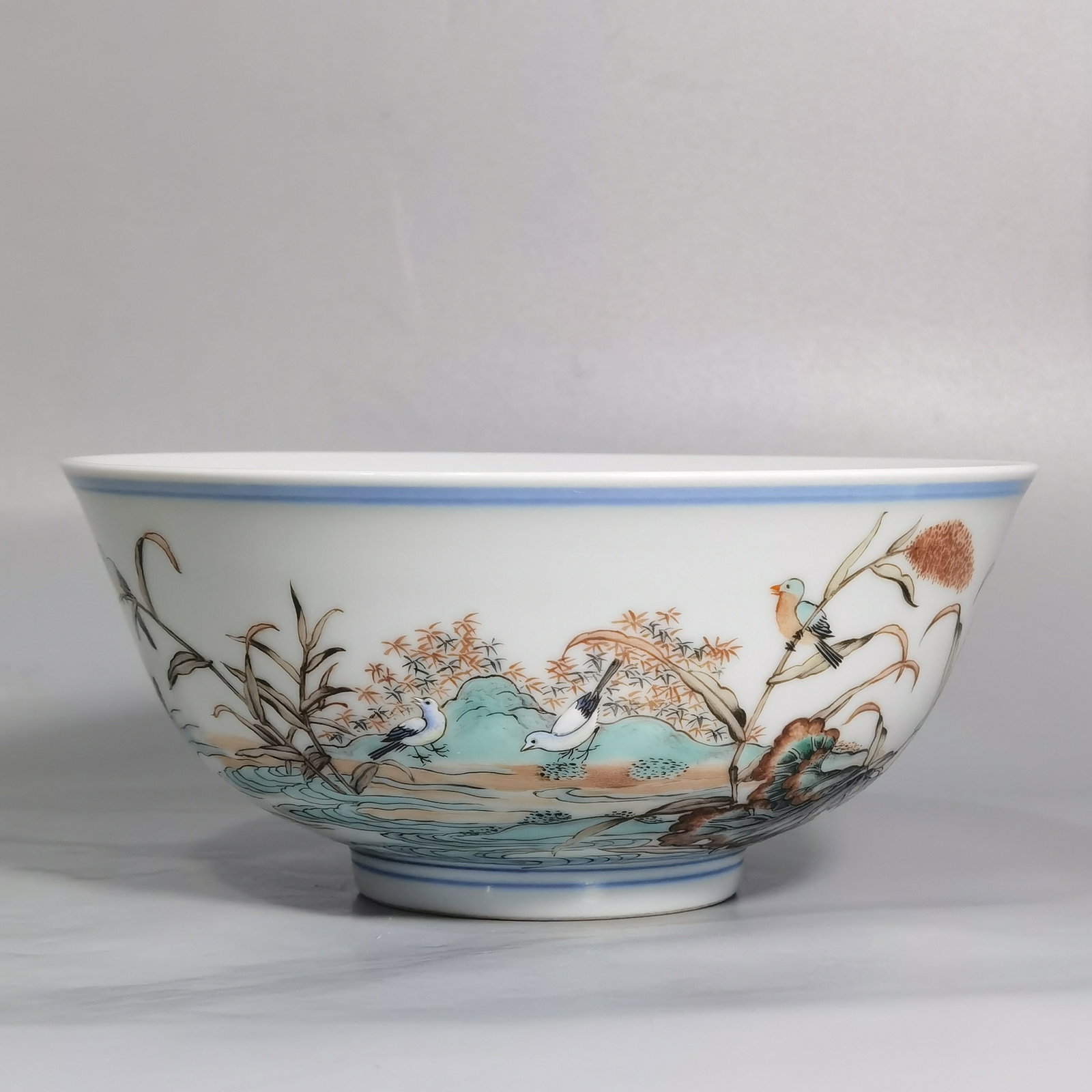 A Chinese Wu-Cai Glazed Porcelain Bowl (1 of 9)