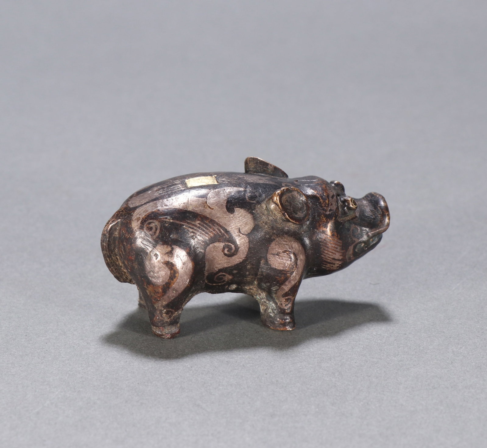 A Chinese Gilt Bronze Pig Statuette (1 of 9)
