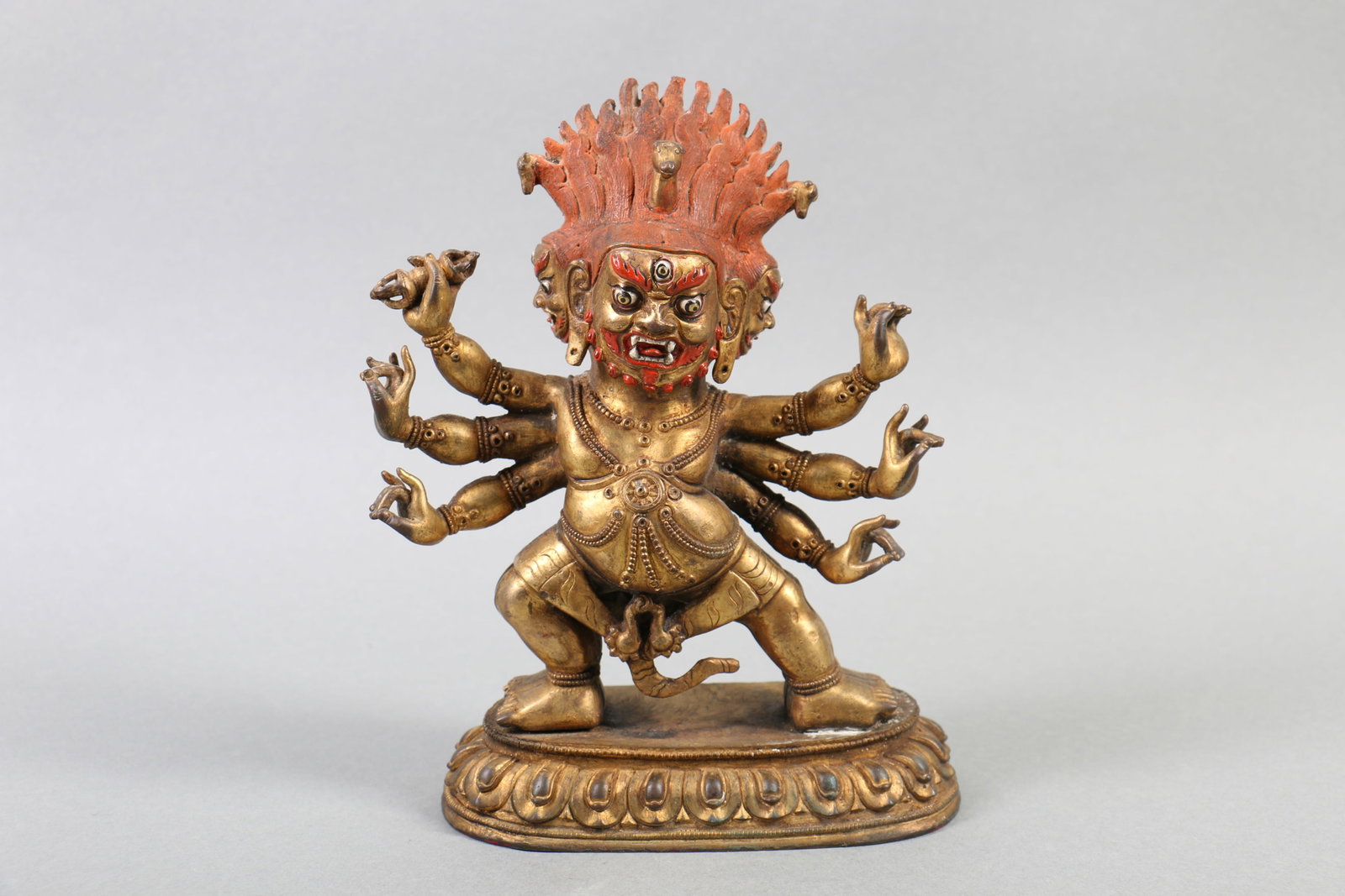 A Chinese Gilt Bronze Figure of Buddha (1 of 15)