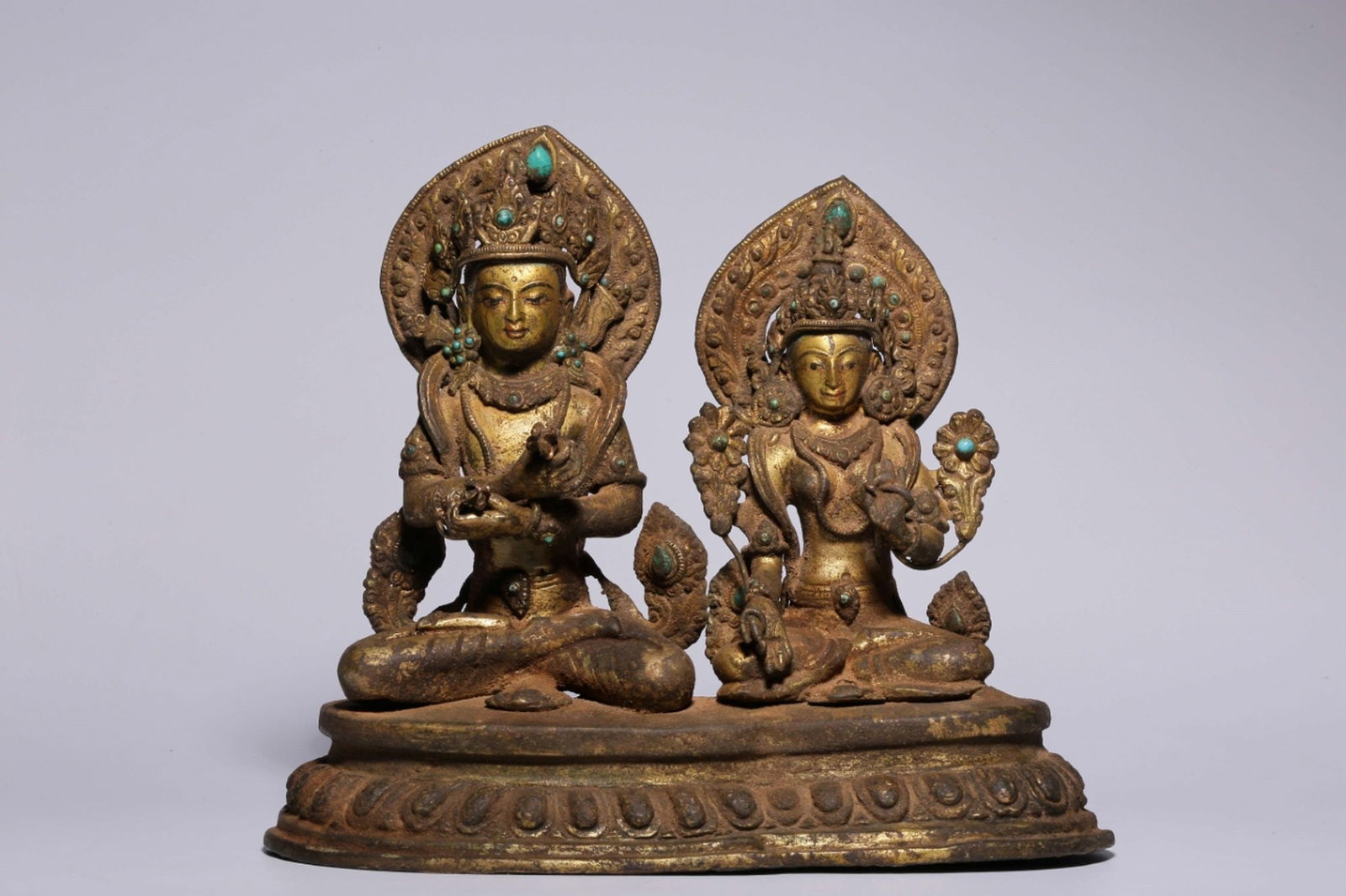 A Chinese Gilt Bronze Figures of Buddha (1 of 7)