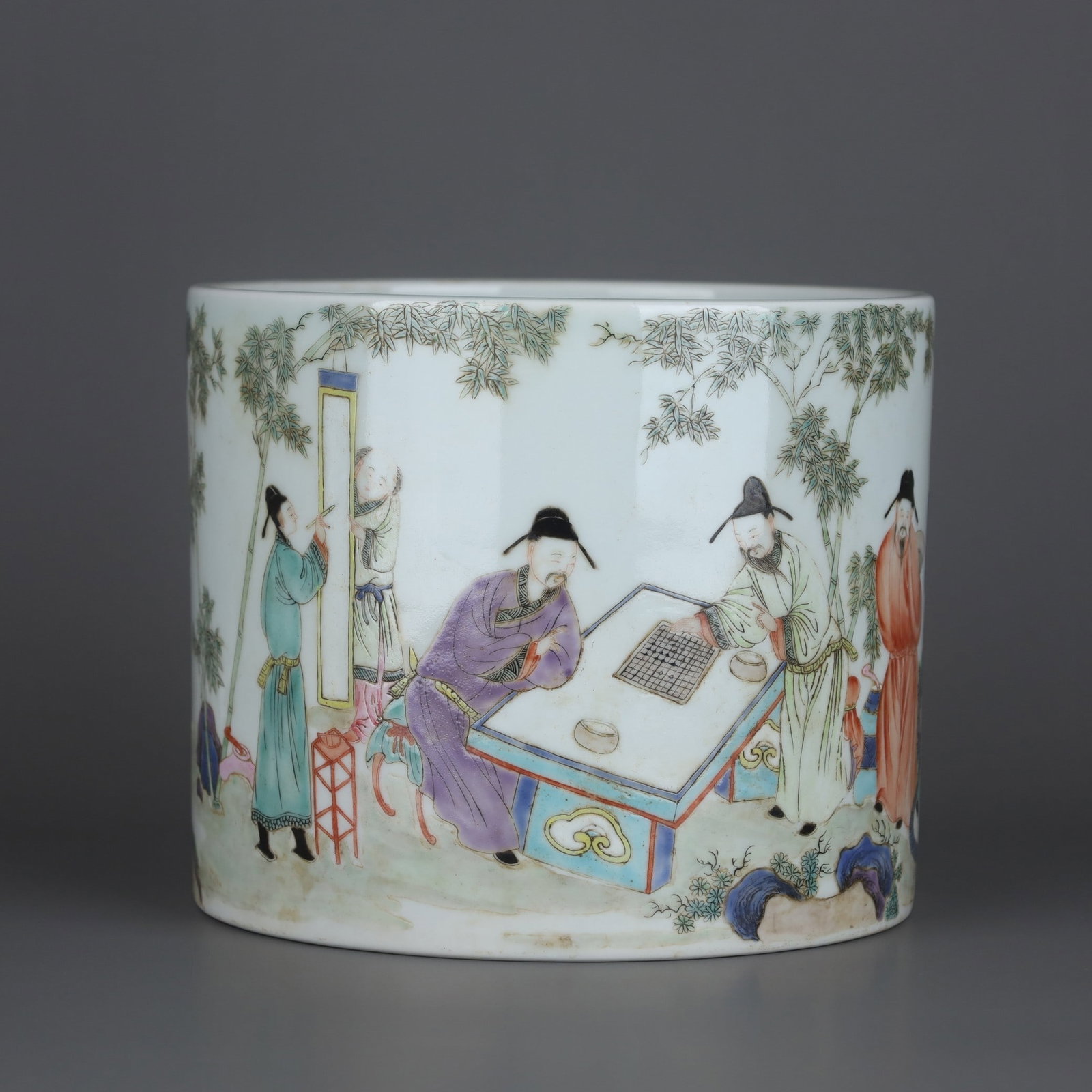 A Chinese Famille-Rose Porcelain Brush Pot (1 of 10)