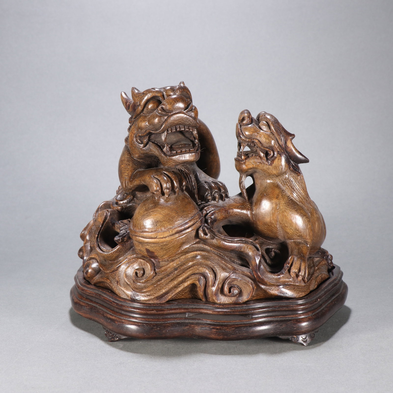 A Chinese Carved Agar-Wood Foo-Dog Statuette (1 of 9)
