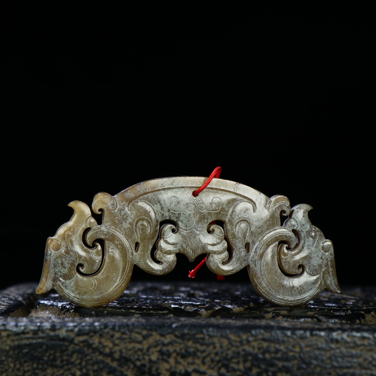 A Chinese Carved Jade Dragon Pendant: A Chinese Carved Jade Dragon Pendant. Lg. 8.6cm, Wd. 3.6cm, Wt. 27g