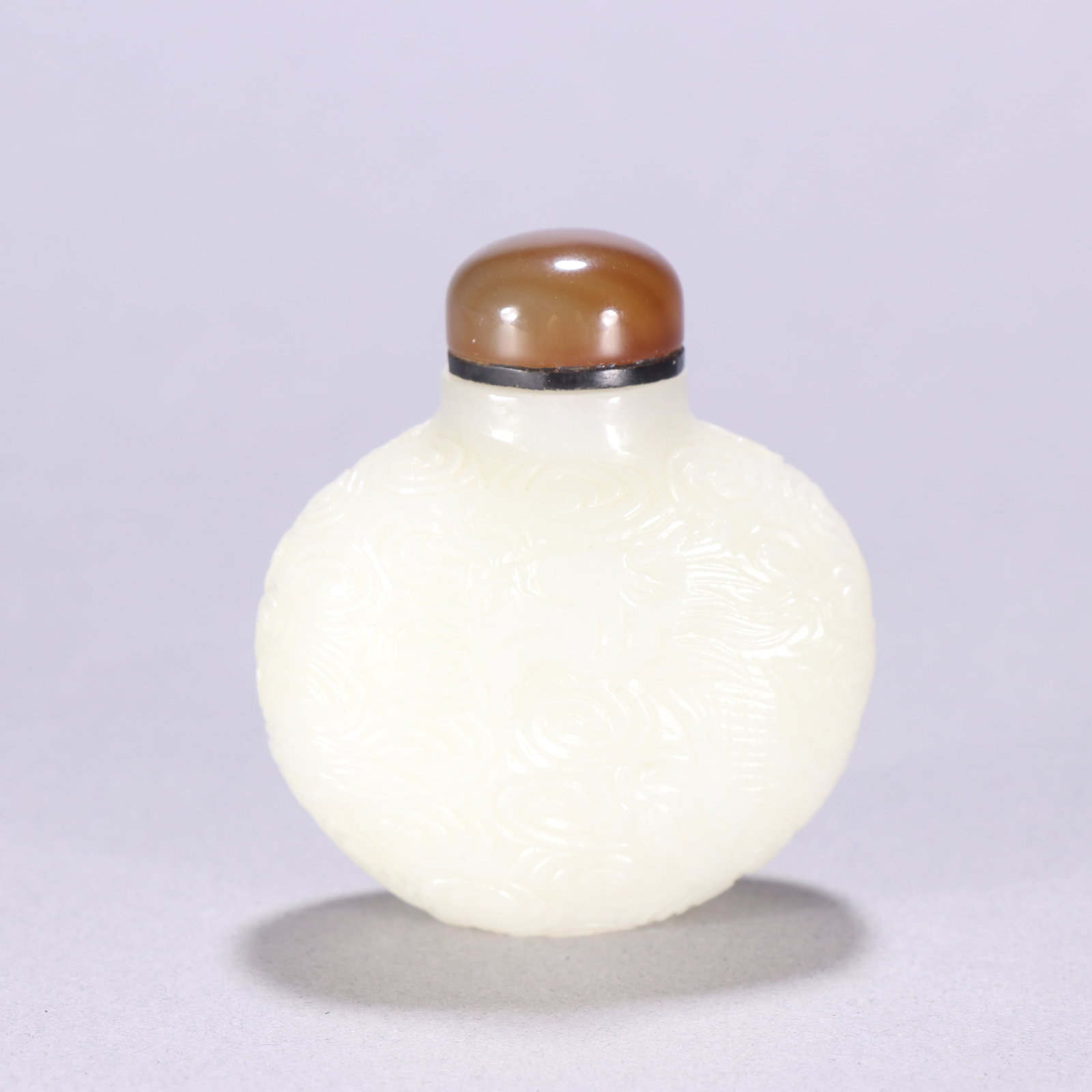 A Chinese Carved Jade Snuff Bottle (1 of 9)