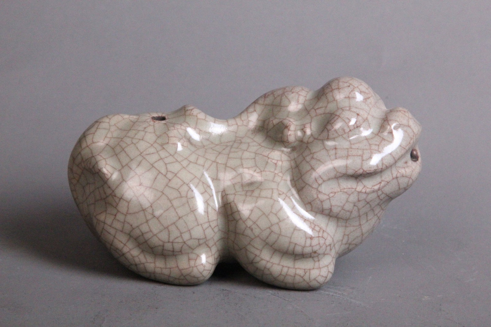 A Chinese Ge-Type Glazed Porcelain Water Drop: A Chinese Ge-Type Glazed Porcelain Water Drop. Lg. 5.6cm