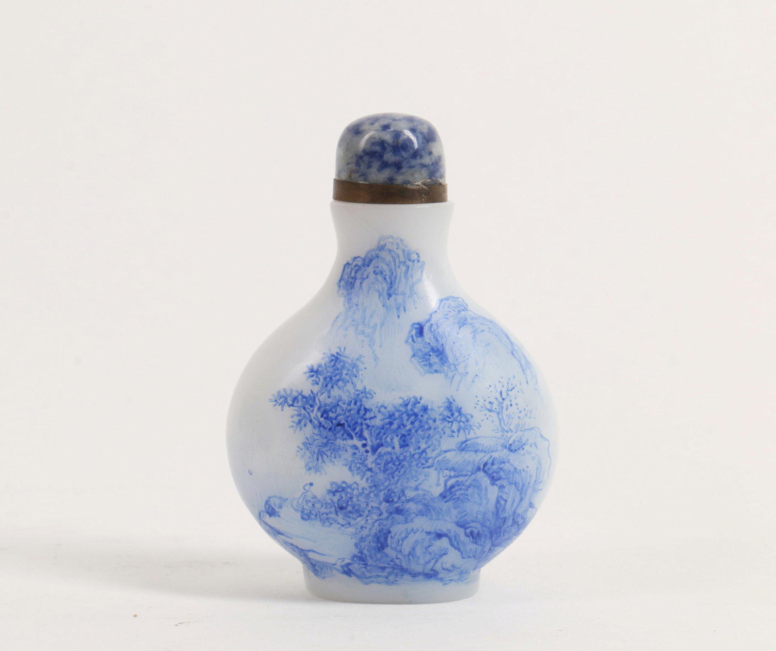 Carved and Painted Glass Snuff Bottle of  (1 of 4)