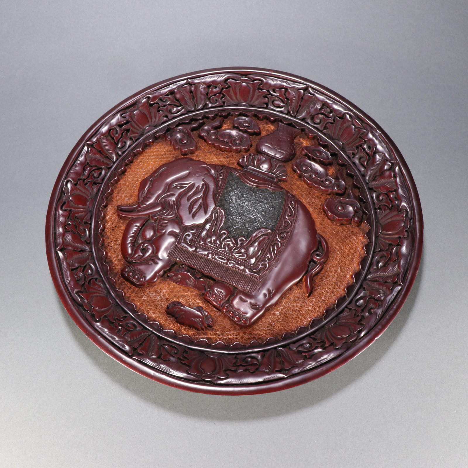 A Chinese Carved Tixi Lacquer Plate (1 of 9)