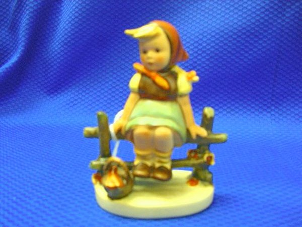 Goebel Hummel