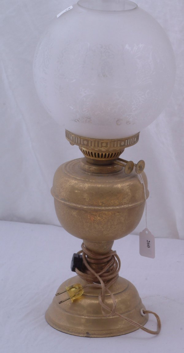 Electrified Gone with the 'Wind Style lamp with e: Electrified Gone with the 'Wind Style lamp with etched globe, 20" with chimney