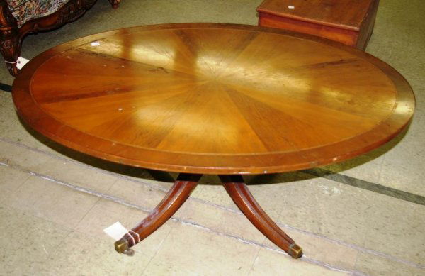 Oval Duncan Phyfe Coffee Table