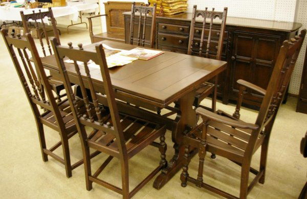 Ercol Old Colonial Dining Room Suite