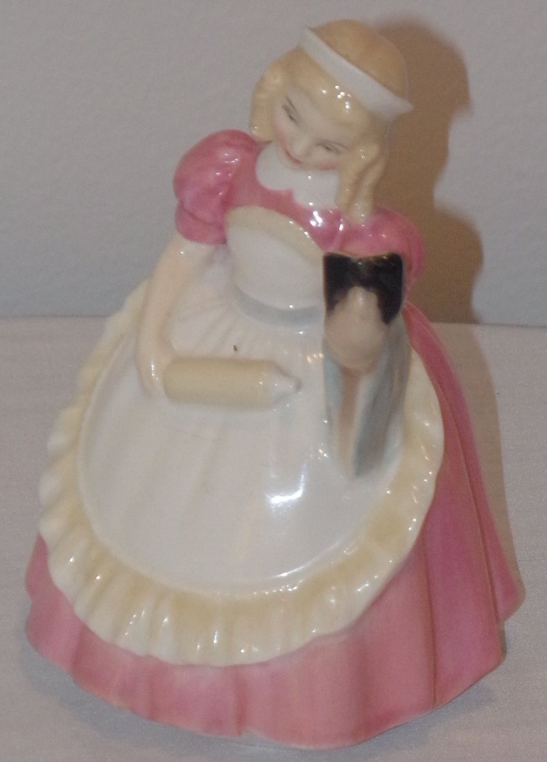 Royal Doulton Fig. (1 of 4)