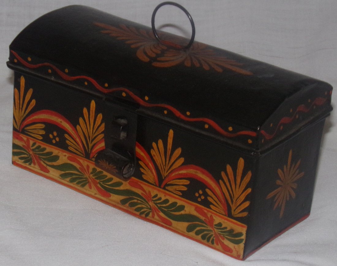 Toleware Box (1 of 4)