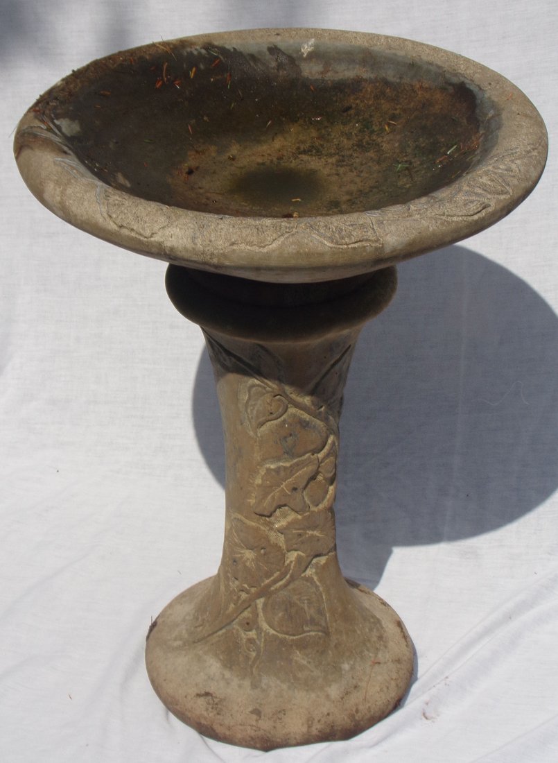 Concrete Bird Bath (1 of 5)