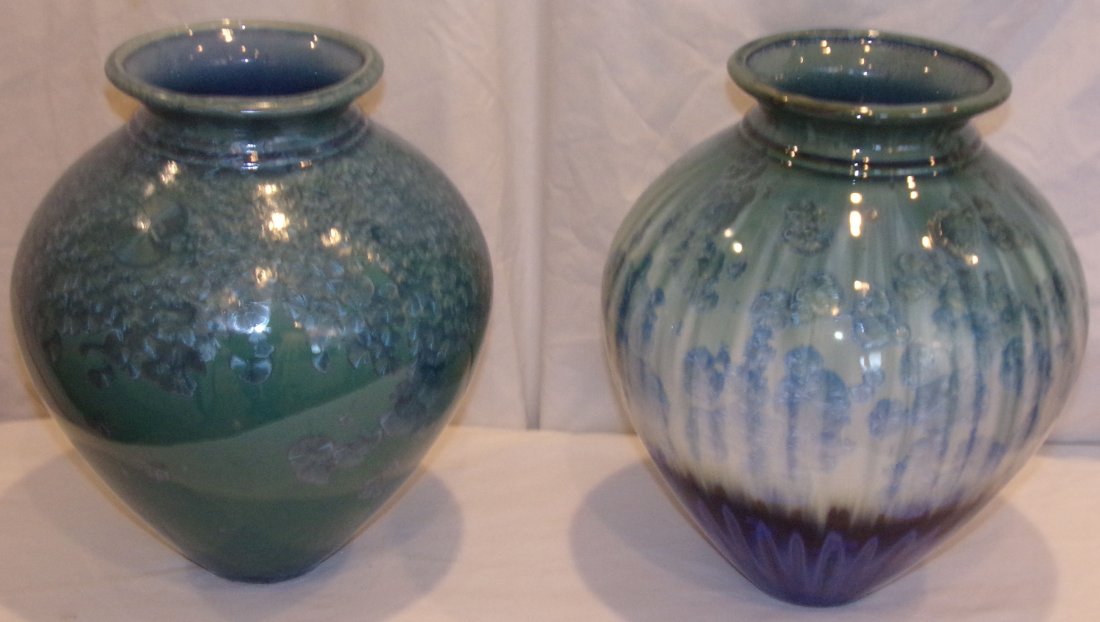 2 Studio Art Pottery Urns (1 of 7)