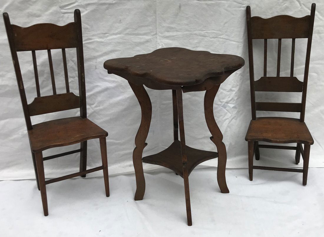 3 Piece Doll Size Table & Chair Set (1 of 7)