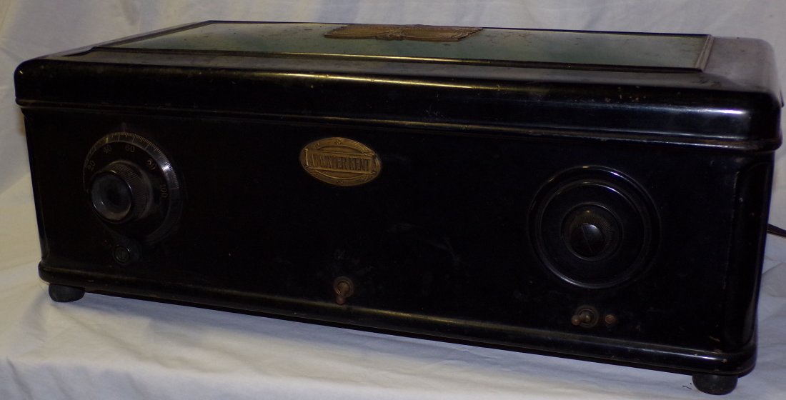 Vintage Table Radio - Atwater Kent (1 of 13)