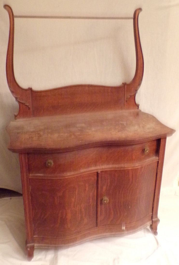 Early 20th C Oak Bedroom Set (1 of 15)