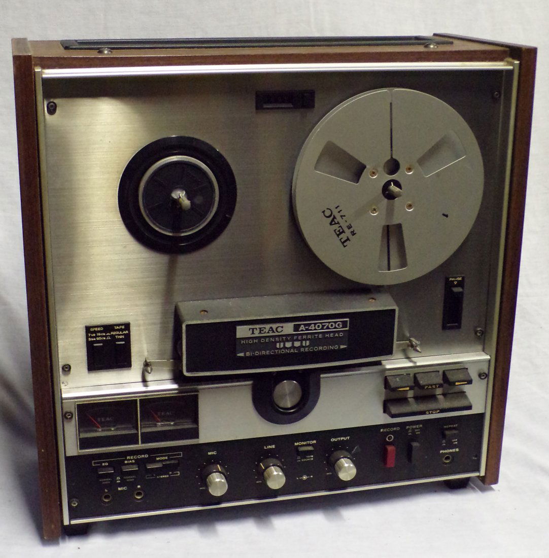 TEAC Reel to Reel Tape Recorder (1 of 11)