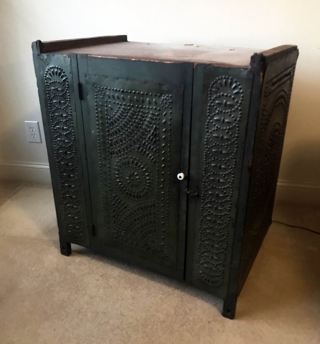 FURNITURE, ACCESSORIES, COUNTRY COLLECTIBLES, TOYS,: 19th century primitive country hanging pie safe, door, back and sides all with pierced tin panels, green paint, softwood frame, wood shows significant wear and some damage at corners, right rear foot