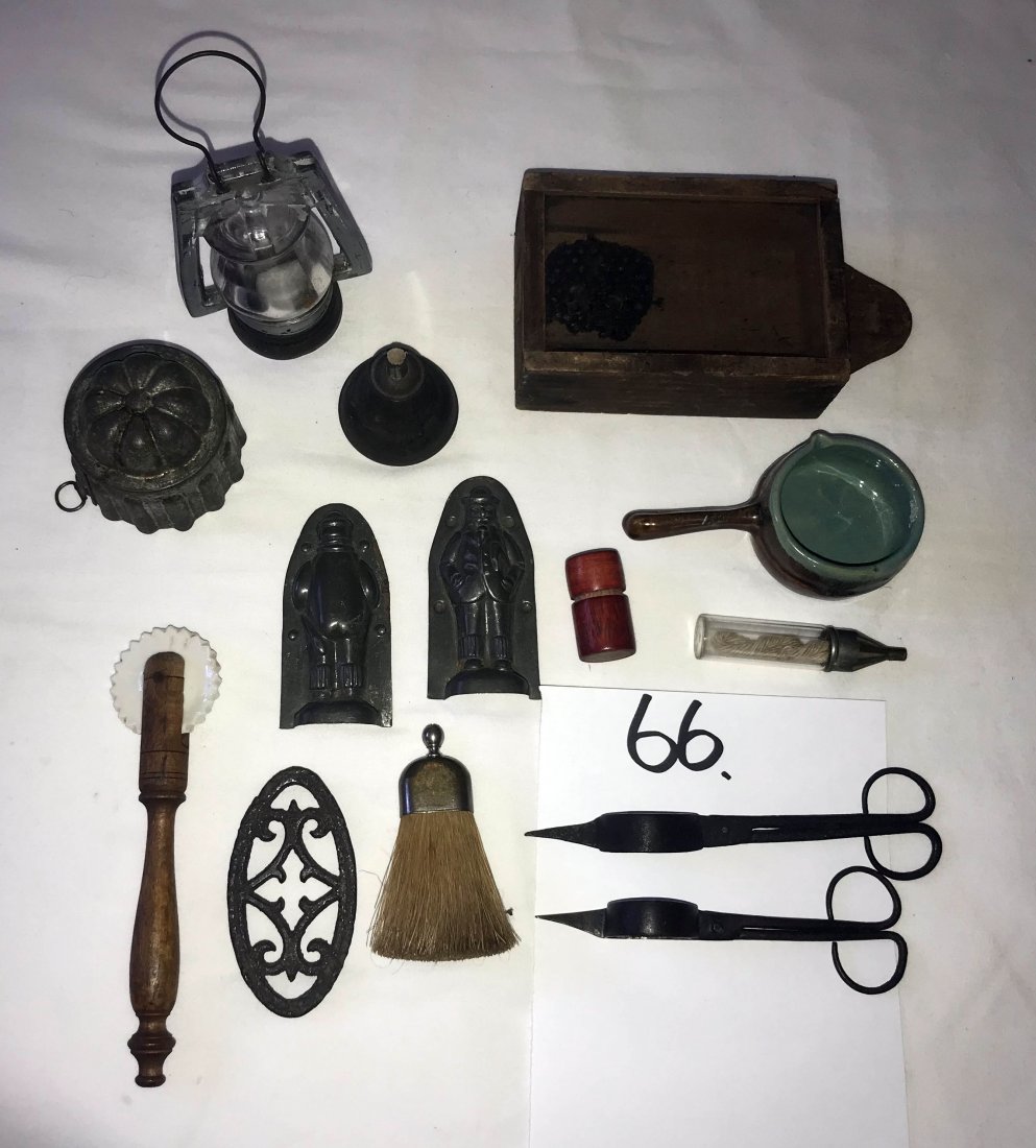 FURNITURE, ACCESSORIES, COUNTRY COLLECTIBLES, TOYS,: Country Collectible grouping: bee box w/arched sliding back panel, glass front displaying a honeycomb; (2) iron wick trimmers; tin chocolate mold-portly man; small iron trivet; tin bundt cake mold; sm