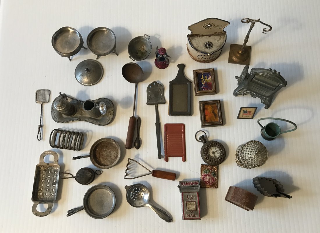 FURNITURE, ACCESSORIES, COUNTRY COLLECTIBLES, TOYS,: Grouping of miniature food preparation and household items: 2 metal German steins, cooking pots, kitchen utensils, fly swatter, lantern, toaster rack, metal washboard, strainer, spoon, bird cage, bird