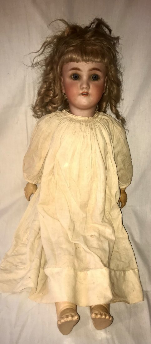 DOLLHOUSE, DOLLS, MINIATURES: Antique bisque head doll w/jointed wooden body, marked Simon and Halbig, Heinrich Handwerck, good condition, vintage bed clothes, approximately 27 1/2" L