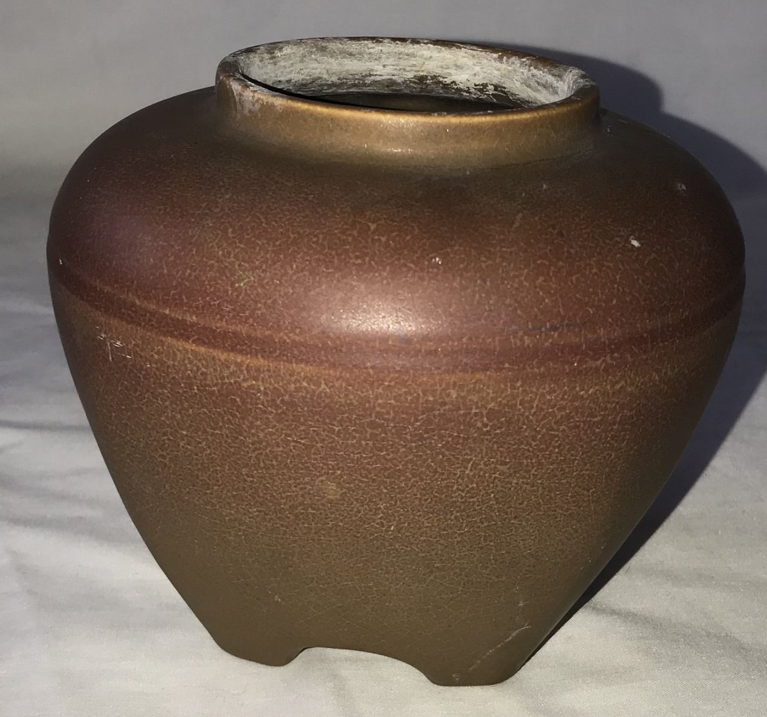 Rookwood Art Pottery Vase: Vintage Rookwood art pottery rose jar w/reddish brown matte glaze, R flame mark-Roman Numeral X (w/14 flames), incised #1322, lime deposit around inside rim, approx. 4 7/8" T x 5 1/2" W at widest) - 3