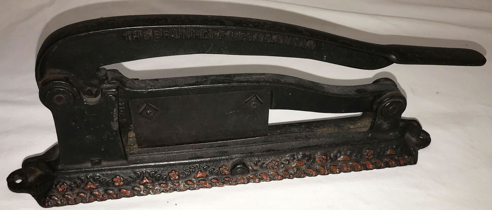 Antique Cast Iron Chopper (1 of 7)