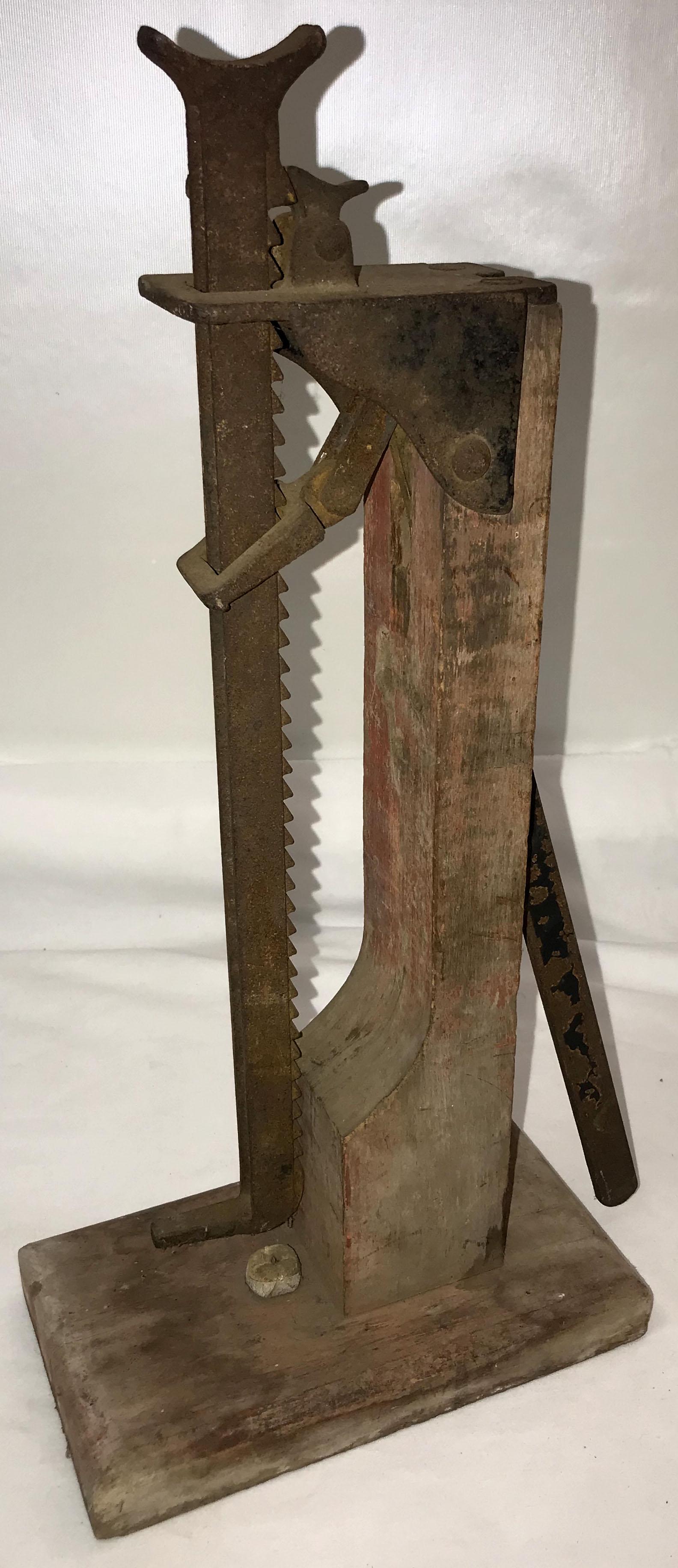 Antique Manual Jack (1 of 5)