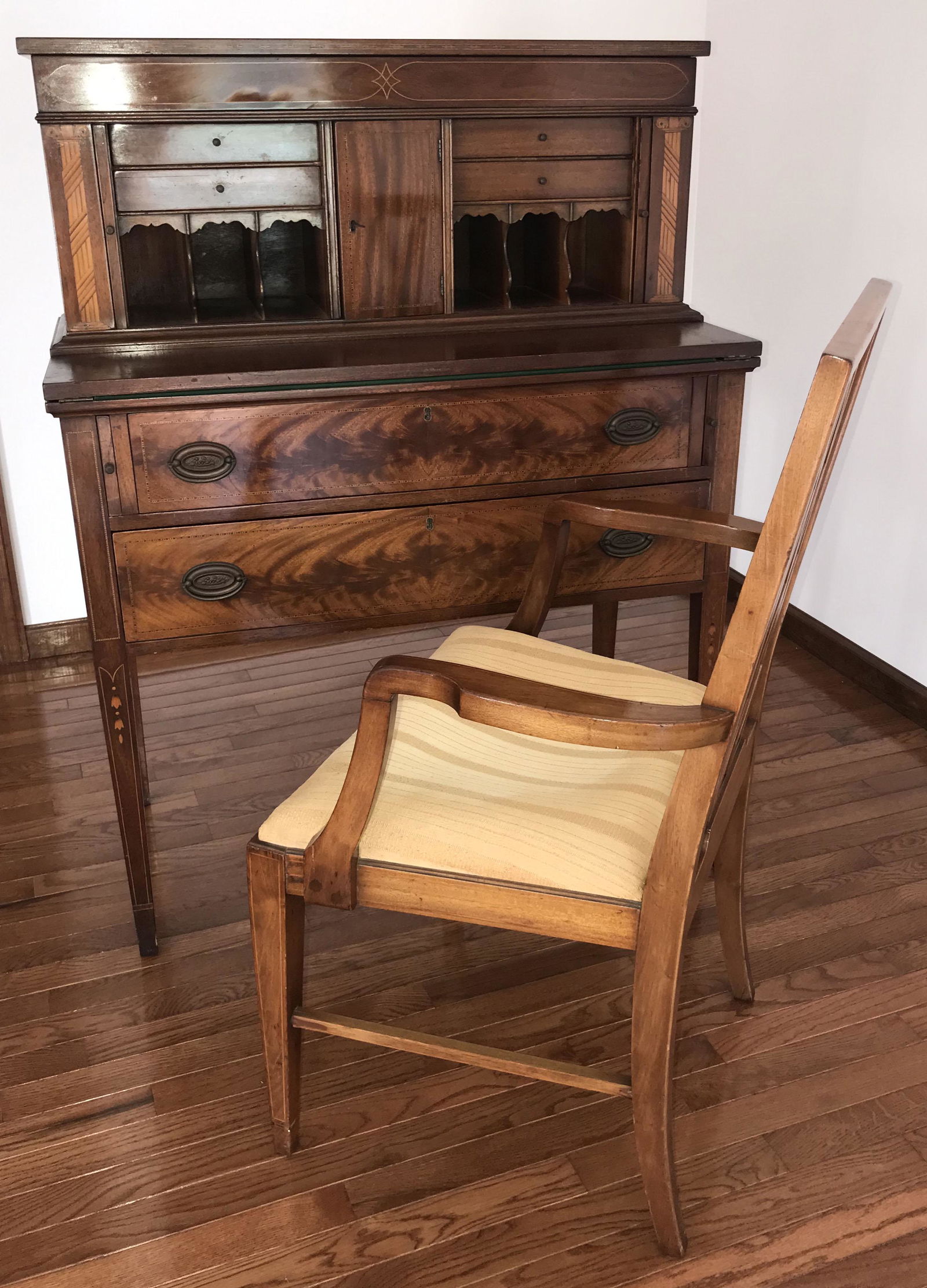 20th C Stylized Heplewhite Desk (1 of 8)