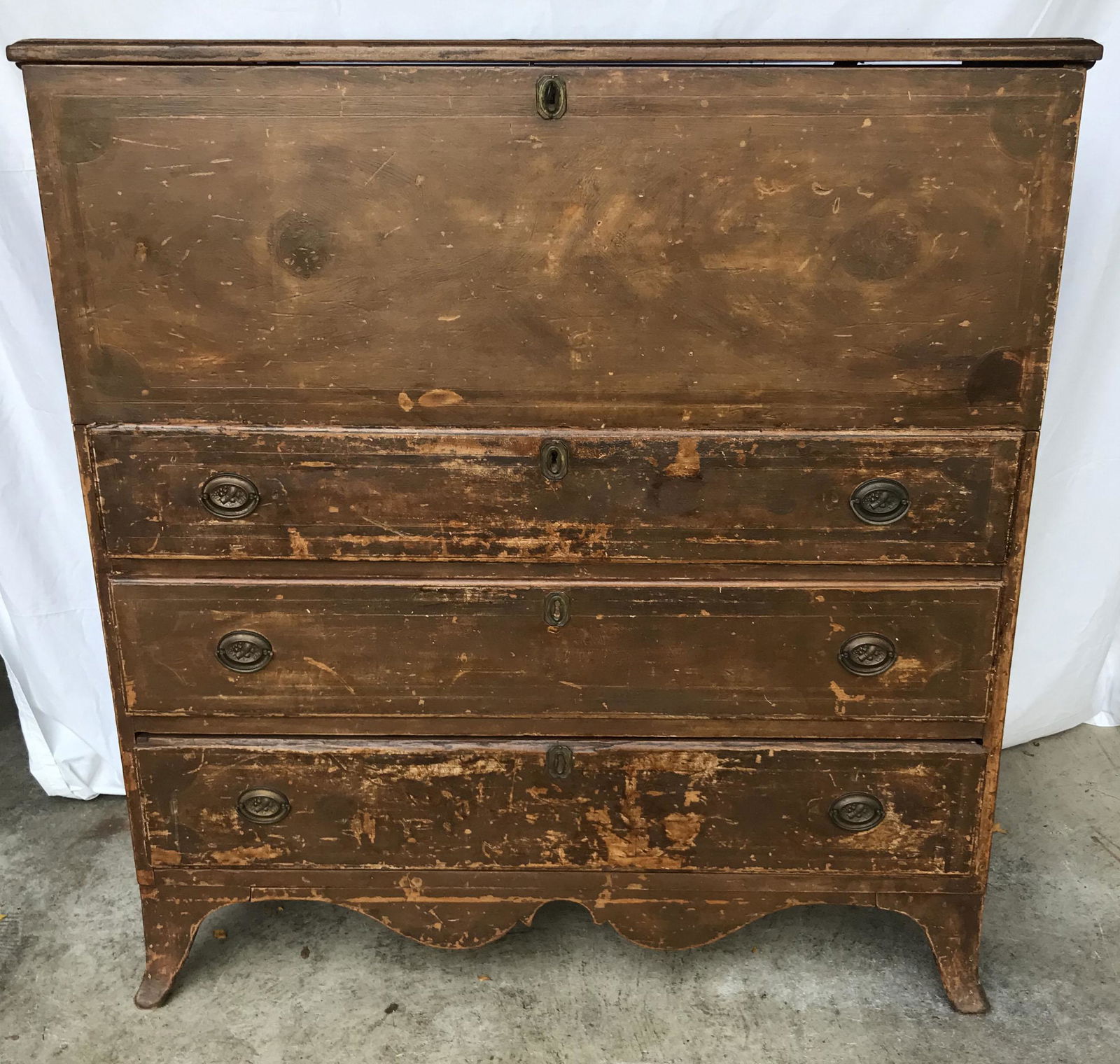 19th C. Country Hepplewhite Blanket Chest (1 of 7)