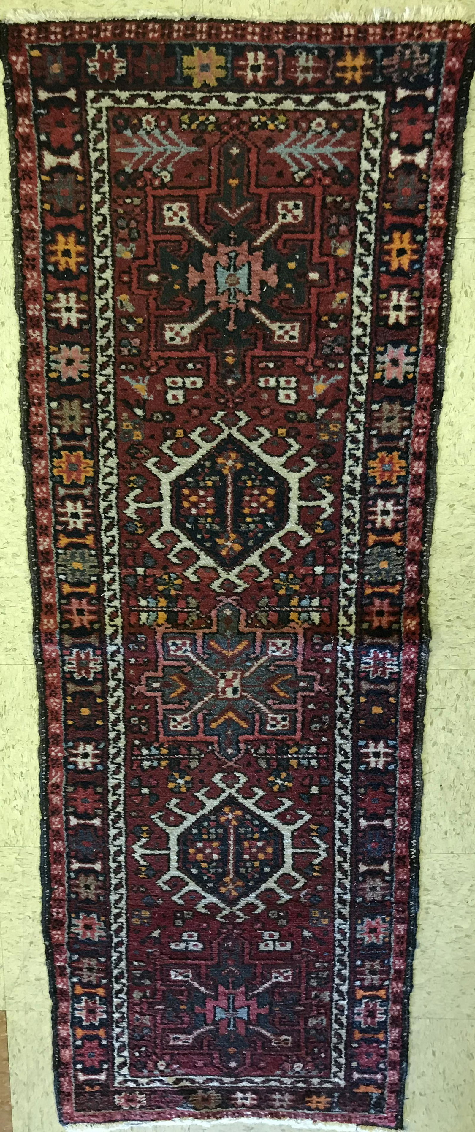 Persian Area Rug: Persian area rug, 23" x 5'6"