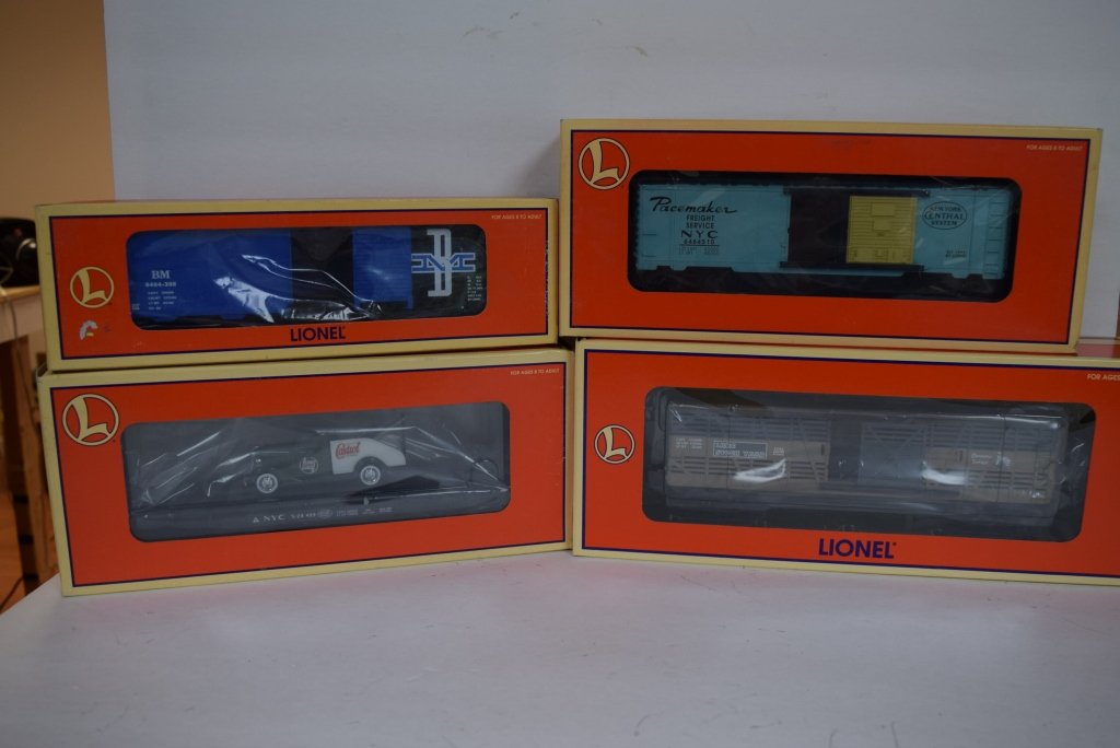 Lionel Train Grouping (1 of 9)