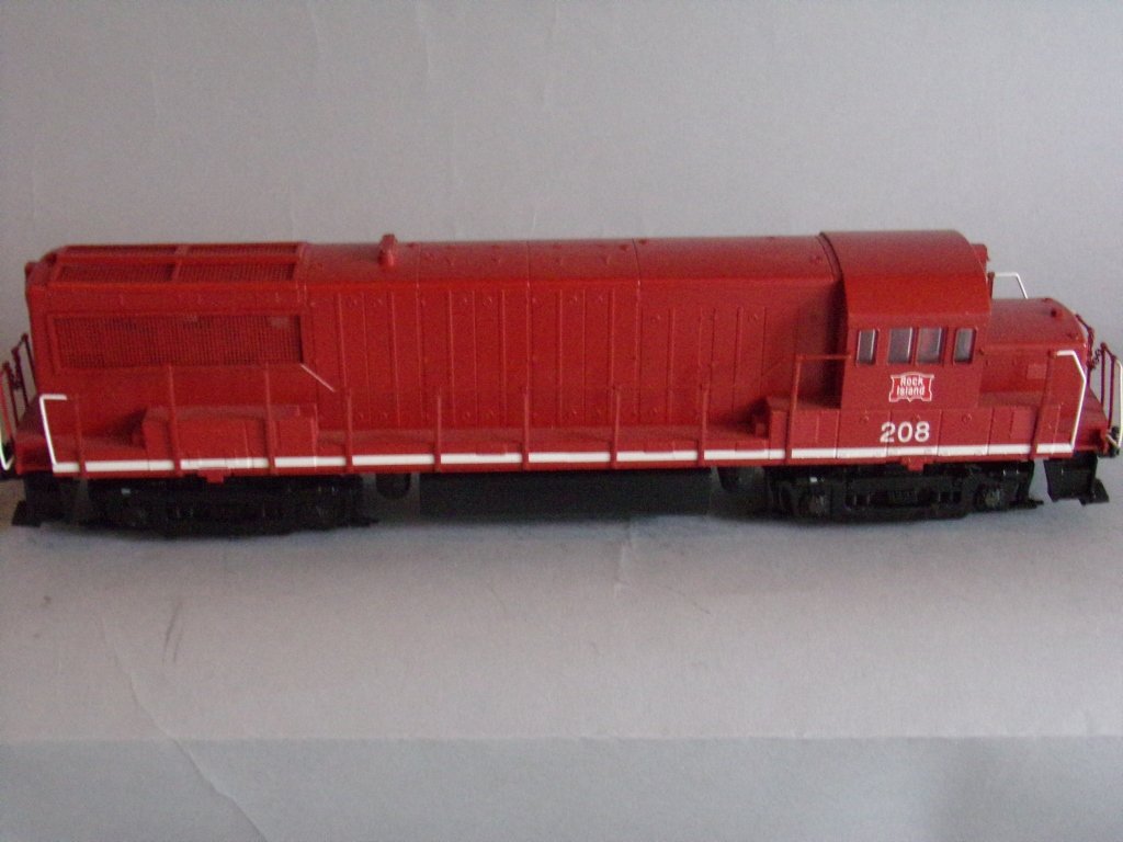 Weaver Diesel Locomotive (1 of 5)