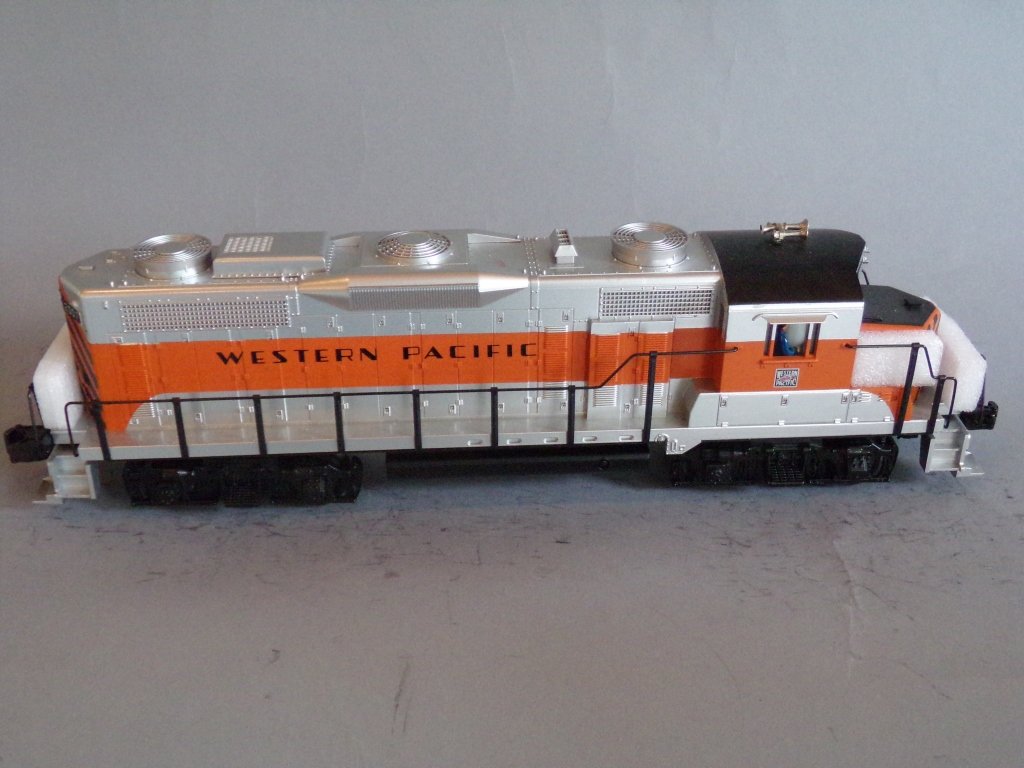 MTH Diesel Engine (1 of 6)