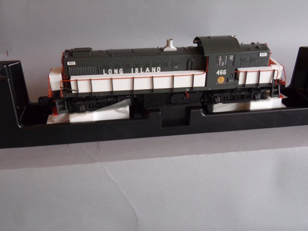 Atlas Locomotive (1 of 6)