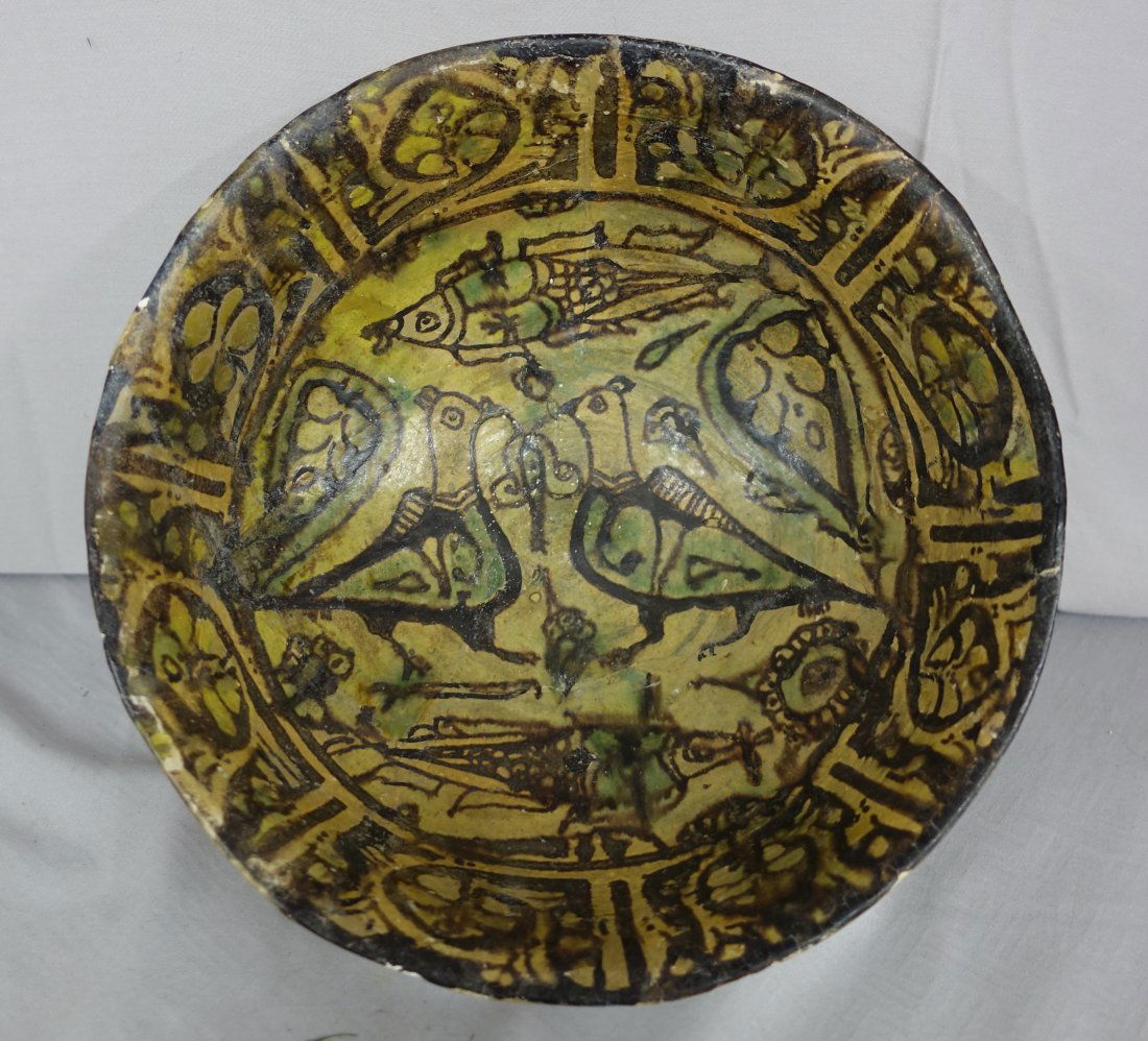 13 CENTURY ISLAMIC POTTERY BOWL (1 of 8)