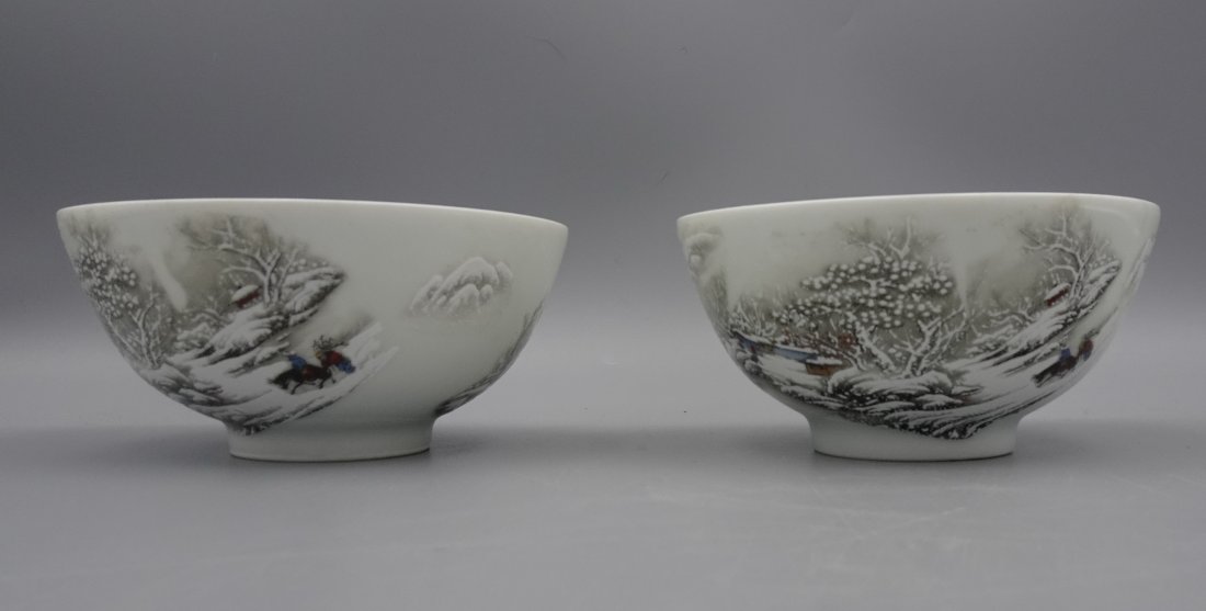 TWO PORCELAIN CHINESE RICE BOWL (1 of 7)